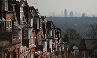 1.4m UK mortgage holders face 20% hit to disposable income from rate hikes