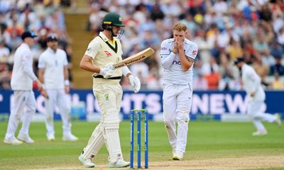 Flukes, fingers and fumbles: moments that decided first Ashes Test
