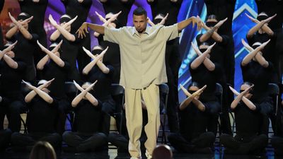 America's Got Talent: Watch 65-Member Dance Group Rock Blindfolds To Win Golden Buzzer From 'Mesmerized' Howie Mandel