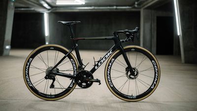 Look updates its 795 RS Blade and 796 Monoblade RS race and TT bikes