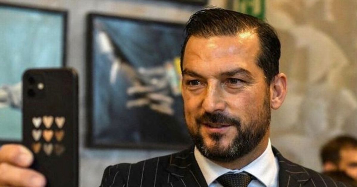 Sean Rafter Ricardo Ex-Man Utd star who flopped under Sir Alex Ferguson is…