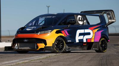 Ford SuperVan 4.2 Packs Over 1,400 HP For Competing In Pikes Peak Hill Climb