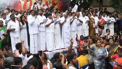 AIADMK holds State-wide demonstrations demanding Senthilbalaji’s removal from Council of Ministers