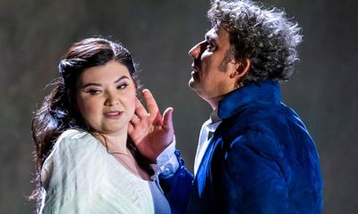 Werther review – Kaufmann heads strong cast in stylishly sung and fabulously played revival