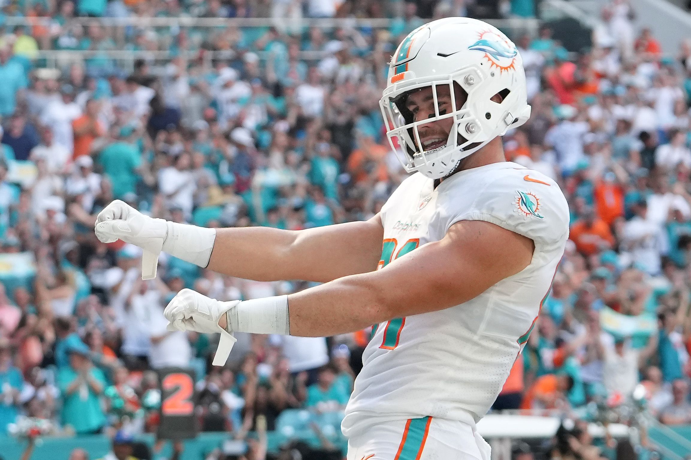 68 days till Dolphins season opener: Players who wore No. 68 for Miami