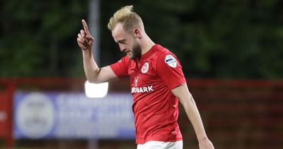 John Herron to Cliftonville OFF as midfielder's new club is confirmed