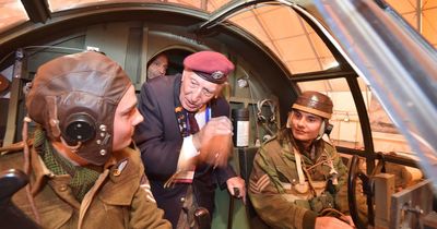 Poignant tributes are paid as youngest airman in WWII airborne assault dies aged 98