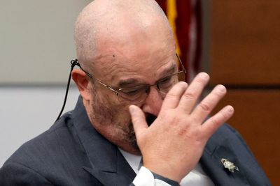 Homicide detective weeps in trial of deputy who failed to confront Parkland high school shooter