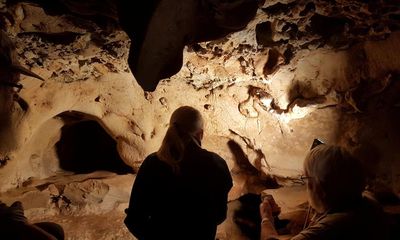 French cave markings said to be oldest known engravings by Neanderthals