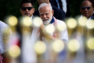 Critics decry Modi’s US visit as he begins day with UN yoga event