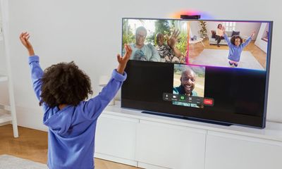 Sky launches TV smart camera for joint viewing and motion-controlled games