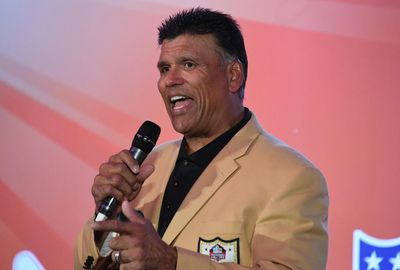 Bengals Hall of Famer Anthony Munoz to be honored in Canton in August