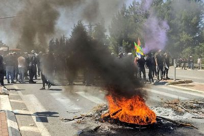 Israeli army uses force against Druze protests in occupied Golan