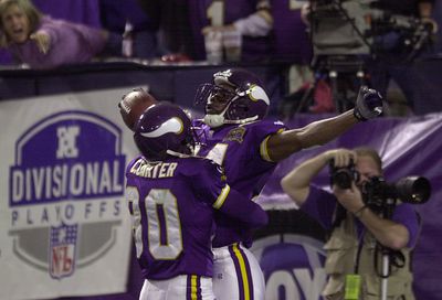 Zulgad’s four-and-out: Vikings’ to-do list should include retiring Randy Moss’ number and a statue for Bud