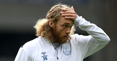 Tom Davies 'concretely thinking' about Serie A proposal after Everton contract offer