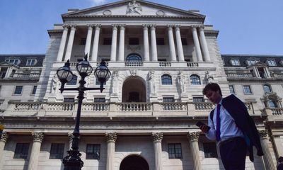 Bank of England faces flak as economic history fails to repeat itself