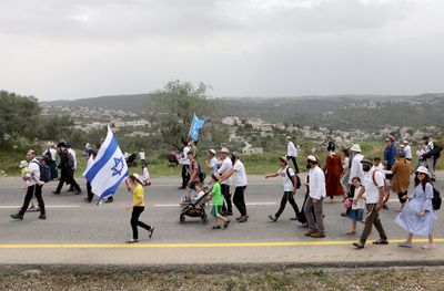 Israeli settlers set up new illegal outpost on Palestinian land