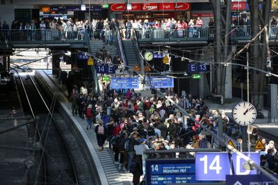 German rail union threatens open-ended strikes over pay dispute