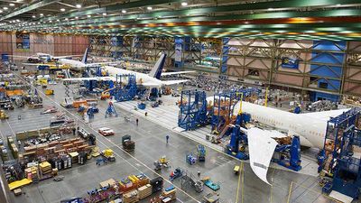 SPR Stock: Boeing Supplier Spirit Aero Tumbles As Worker Strike Hits Production Lines