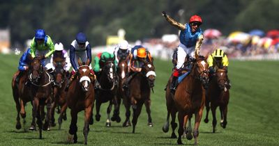 Frankie Dettori wins Royal Ascot Gold Cup for NINTH time on Courage Mon Ami