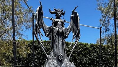 The massive Lilith statue at the centre of the Diablo 4 Hardcore race has been unveiled
