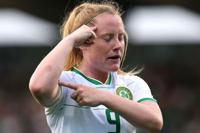 Amber Barrett scores twice as Republic of Ireland hit back to beat Zambia