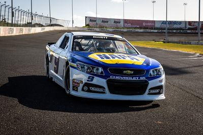 Townsville NASCAR laps for Johnson