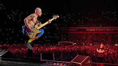 Red Hot Chili Peppers: European tour first night photos and setlist