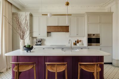 Should kitchen islands be darker than cabinets? There's a simple trick kitchen designers use to answer this question