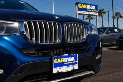 CarMax Surges After Q2 Earnings Top Forecasts Despite 'Challenging' Market