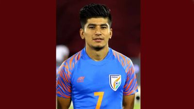 Mohun Bagan sign India midfielder Anirudh Thapa on five-year contract