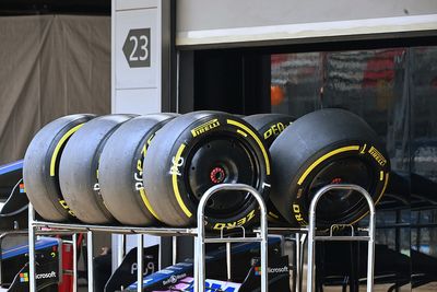 F1 tyre tender “more complicated” as Pirelli faces Bridgestone competition