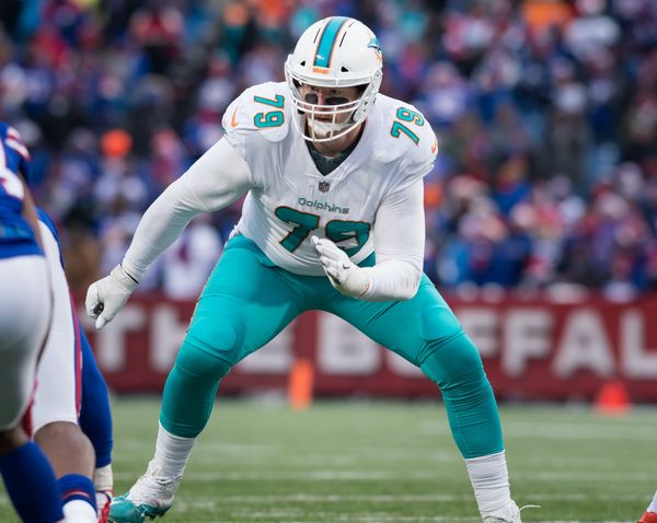 7 days till Dolphins season opener: Players who wore No. 7 for Miami