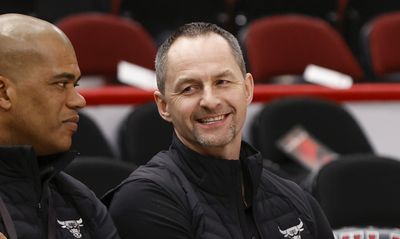 Arturas Karnisovas teases major changes to Bulls in free agency