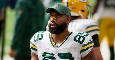 Green Bay Packers star who didn't join Aaron Rodgers in New York sends plea to NFL teams