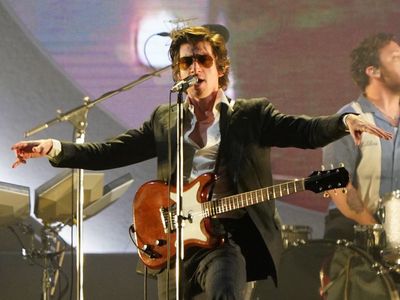 Arctic Monkeys smash Glastonbury headline set despite Alex Turner voice concerns