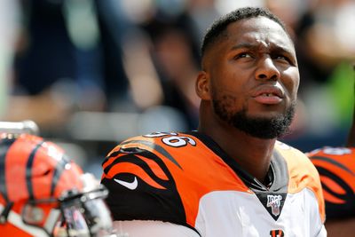 Former Bengals DE Carlos Dunlap coming back to Tri-State area