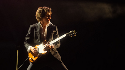 Arctic Monkeys headline Glastonbury 2023: Full setlist online now