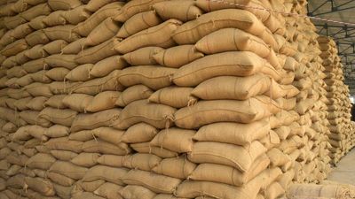 T.N. in negotiations with National Cooperative Consumers’ Federation, other States, to procure more rice