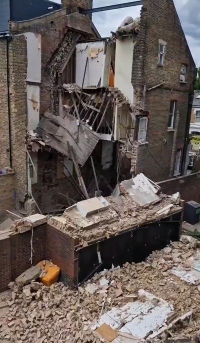 Man describes ‘scary’ moment building nearby in Hackney collapses