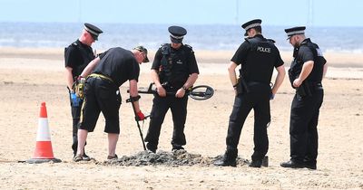 Malfunctioning metal detector leads to Merseyside beach evacuation