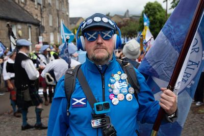 'Silent Clansman' Yes icon doing well after collapsing at Stirling AUOB march