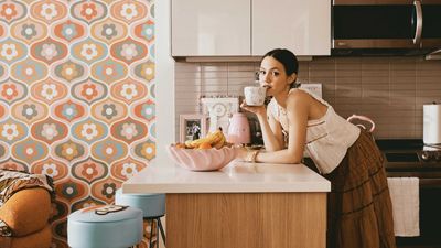 Iris Apatow’s LA apartment is a retro dream – and you can shop her favorite pieces at Urban Outfitters