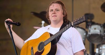 Lewis Capaldi battles through Glastonbury set as he suffers voice issues