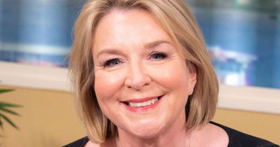 Fern Britton warns fans to be careful as she suffers nasty and painful injury at home