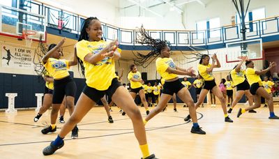 Fighting negativity, Englewood dance and music showcase puts youth talents front and center