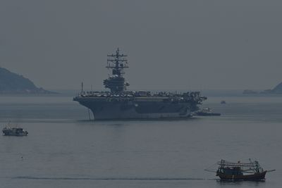 US’s Ronald Reagan aircraft carrier arrives in Vietnam’s Danang