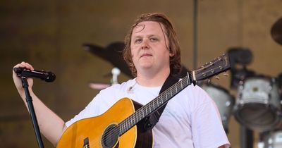 Glastonbury crowd help Lewis Capaldi as he struggles to finish set