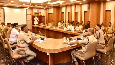 Joint patrolling between Puducherry and T.N. police mooted