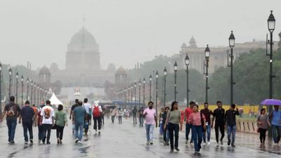 Delhi Weather Update: Monsoon arrives in city 2 days early, brings mercury down to 29 degrees Celsius